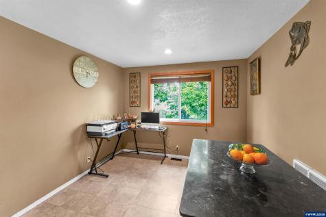 435 Buckboard Court SE Salem OR 97317