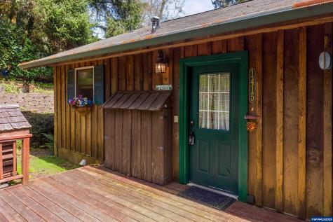 1415 N Alvord Lane Otis OR 97368-9999