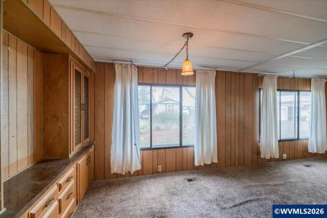 3182 Sandal Court NE Salem OR 97305