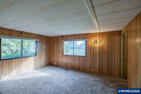 3182 Sandal Court NE Salem OR 97305
