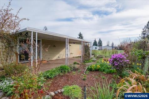 3182 Sandal Court NE Salem OR 97305