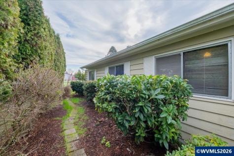 3182 Sandal Court NE Salem OR 97305