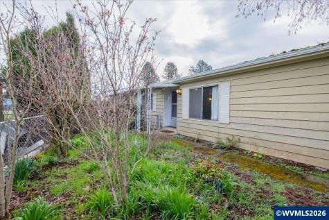 3182 Sandal Court NE Salem OR 97305