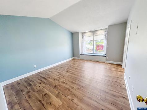 1357 Kitsap Court NW Salem OR 97304