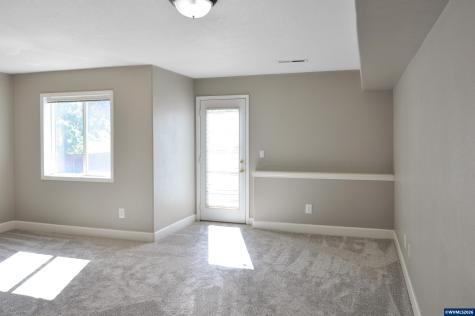 1357 Kitsap Court NW Salem OR 97304