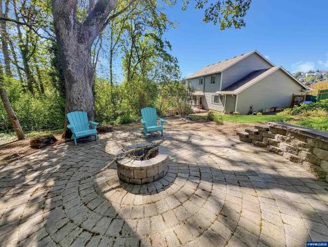 1357 Kitsap Court NW Salem OR 97304