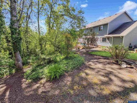 1357 Kitsap Court NW Salem OR 97304