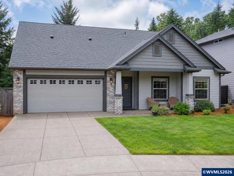 114 Muirfield Court SE Salem OR 97306