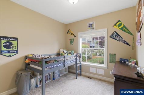 114 Muirfield Court SE Salem OR 97306