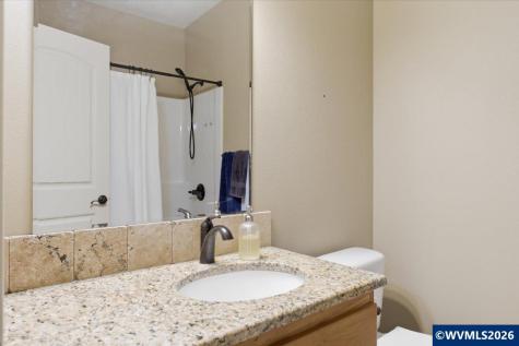 114 Muirfield Court SE Salem OR 97306