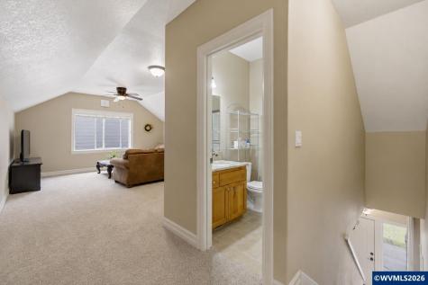114 Muirfield Court SE Salem OR 97306