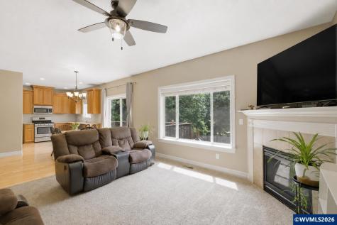 114 Muirfield Court SE Salem OR 97306