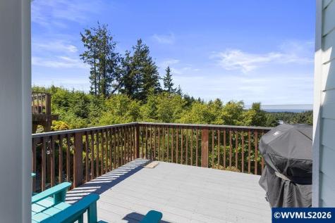 1899 SE Oar Drive Lincoln City OR 97367