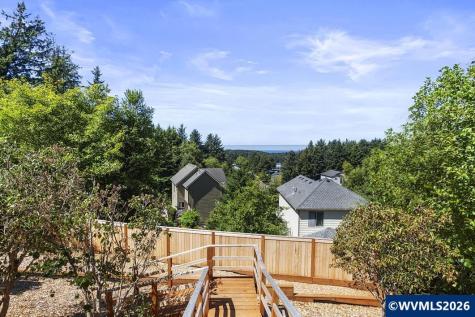 1899 SE Oar Drive Lincoln City OR 97367