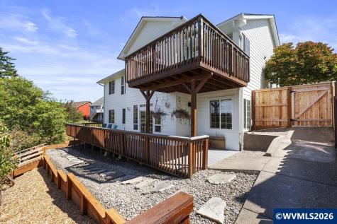 1899 SE Oar Drive Lincoln City OR 97367