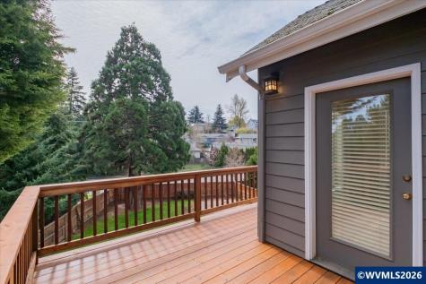 650 Burley Hill Lp NW Salem OR 97304