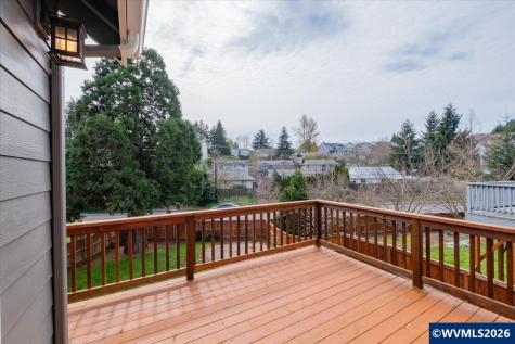 650 Burley Hill Lp NW Salem OR 97304