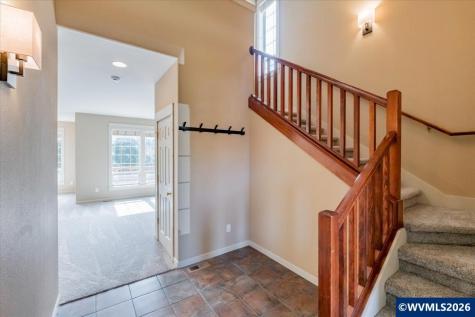 650 Burley Hill Lp NW Salem OR 97304