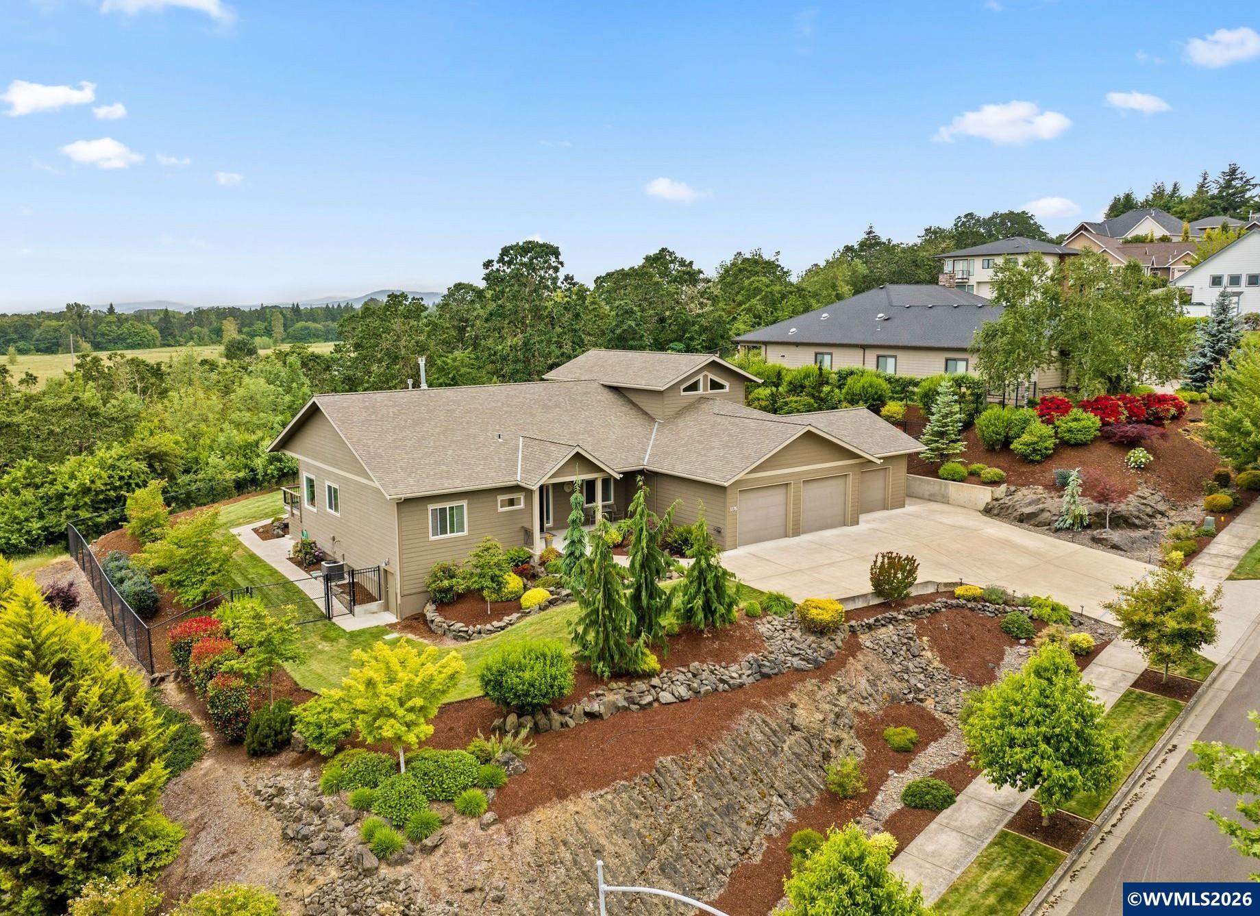 3176 SW Hawkeye Avenue Corvallis OR 97333