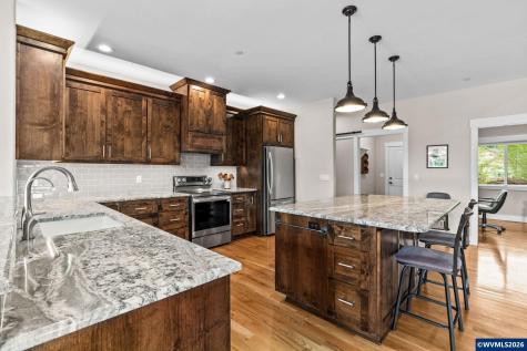 3176 SW Hawkeye Avenue Corvallis OR 97333