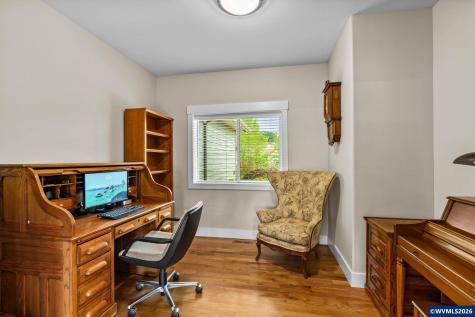 3176 SW Hawkeye Avenue Corvallis OR 97333