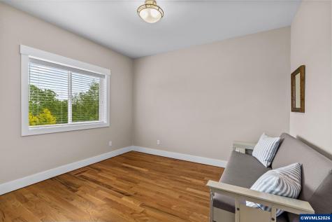 3176 SW Hawkeye Avenue Corvallis OR 97333