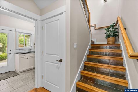 3176 SW Hawkeye Avenue Corvallis OR 97333