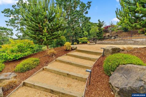 3176 SW Hawkeye Avenue Corvallis OR 97333