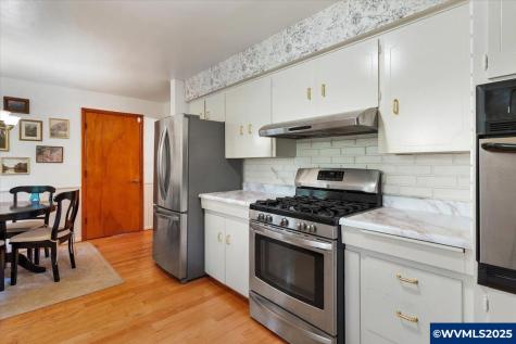3895 Stanley Lane S Salem OR 97302