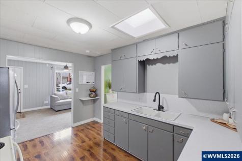 2355 Hyde Street SE Salem OR 97301