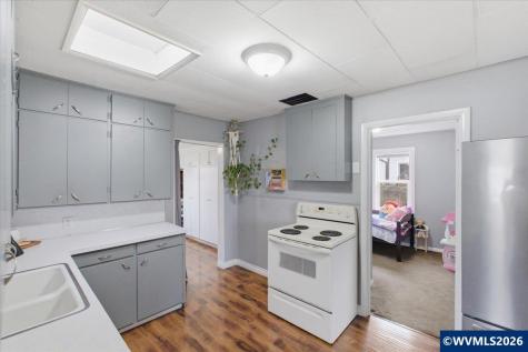 2355 Hyde Street SE Salem OR 97301