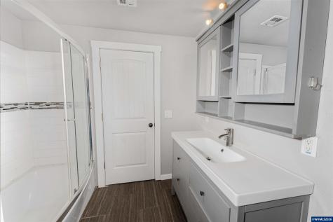 203 5th Avenue Sweet Home OR 97386