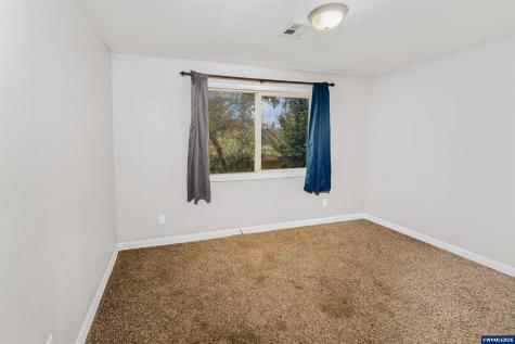 203 5th Avenue Sweet Home OR 97386