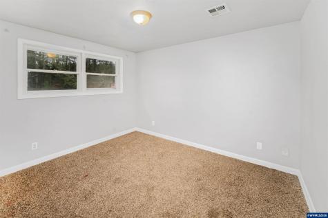 203 5th Avenue Sweet Home OR 97386