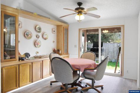 3372 Long Street Sweet Home OR 97386