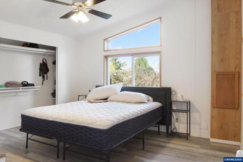 3372 Long Street Sweet Home OR 97386