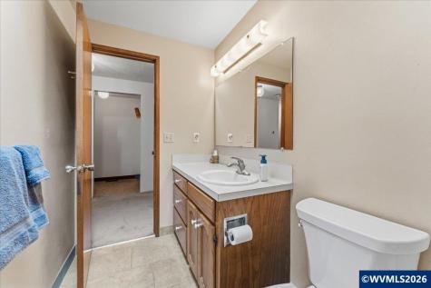 4154 5th Street Hubbard OR 97032