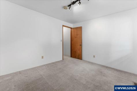 4154 5th Street Hubbard OR 97032