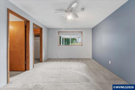4154 5th Street Hubbard OR 97032