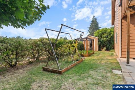 4154 5th Street Hubbard OR 97032