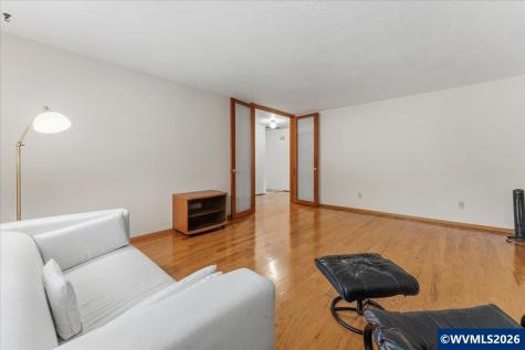 4154 5th Street Hubbard OR 97032