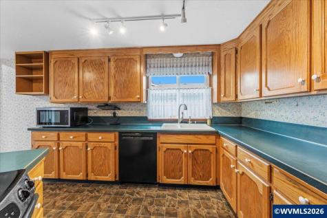 4154 5th Street Hubbard OR 97032