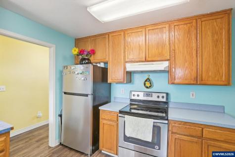 4055 Silverton Road NE Salem OR 97305