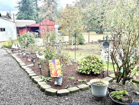 8550 Aumsville Highway SE Salem OR 97317