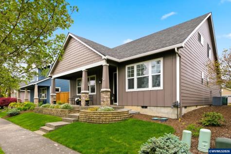 1607 Wood Duck Street Silverton OR 97381