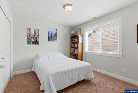 1607 Wood Duck Street Silverton OR 97381