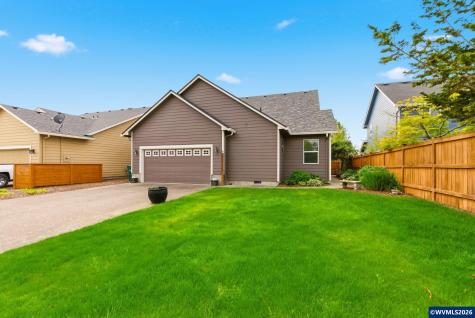 1607 Wood Duck Street Silverton OR 97381