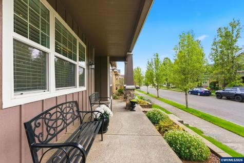 1607 Wood Duck Street Silverton OR 97381