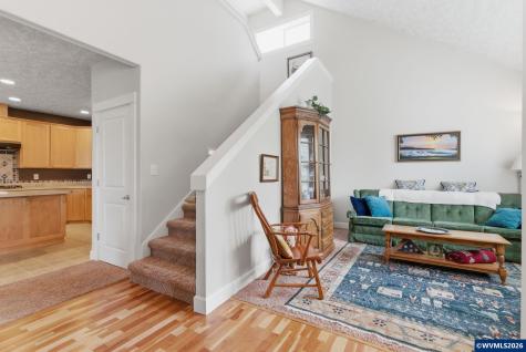 1607 Wood Duck Street Silverton OR 97381