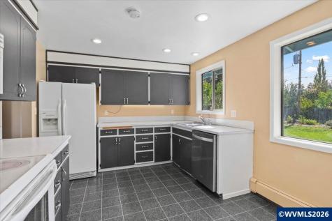 560 NW Hemlock Avenue Corvallis OR 97330
